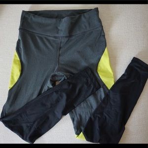 Alala Grey / Green Leggings